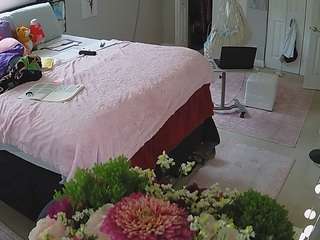 voyeurcam house charleys room