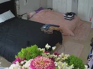 voyeurcam house charleys room