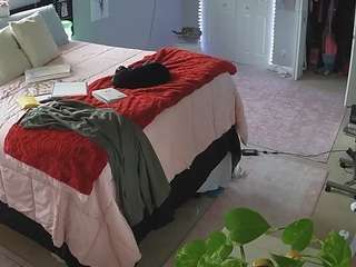 voyeurcam-house-charleys-room camsoda