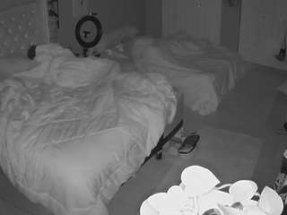 voyeurcam-house-charleys-room