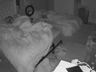 voyeurcam-house-charleys-room
