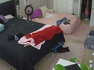 voyeurcam-house-charleys-room