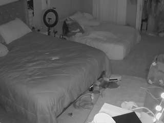 voyeurcam-house-charleys-room