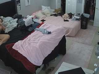 voyeurcam-house-charleys-room webcam model