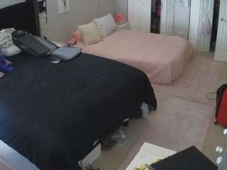 voyeurcam house charleys room