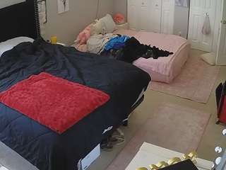 voyeurcam-house-charleys-room