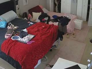 voyeurcam-house-charleys-room