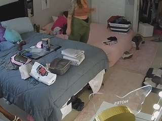 voyeurcam-house-charleys-room