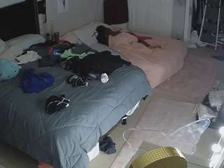 voyeurcam house charleys room