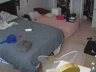voyeurcam-house-charleys-room
