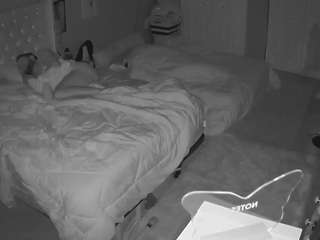 voyeurcam house charleys room
