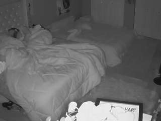voyeurcam-house-charleys-room