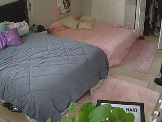 voyeurcam-house-... Live Webcam on CamSoda