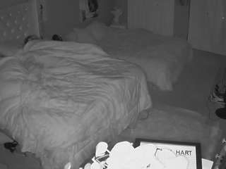voyeurcam-house-charleys-room