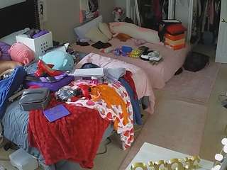 voyeurcam-house-charleys-room