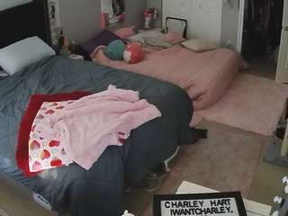 voyeurcam house charleys room