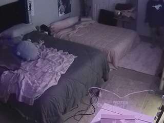 voyeurcam house charleys room