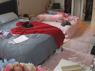 voyeurcam house charleys room