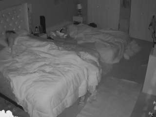 voyeurcam-house-charleys-room camsoda