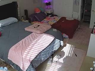 voyeurcam-house-charleys-room