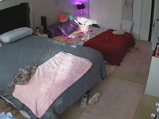 voyeurcam-house-charleys-room camsoda