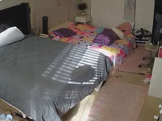 voyeurcam-house-charleys-room camsoda