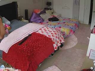 voyeurcam house charleys room