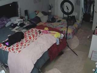 voyeurcam-house-charleys-room