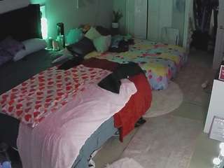 voyeurcam-house-charleys-room