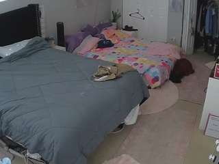 voyeurcam-house-charleys-room