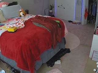 voyeurcam-house-charleys-room