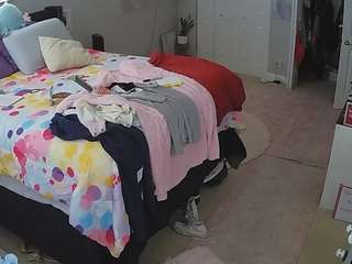 voyeurcam-house-charleys-room