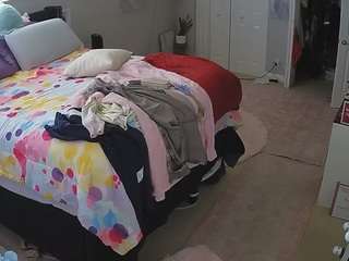 voyeurcam-house-charleys-room