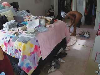 voyeurcam-house-charleys-room