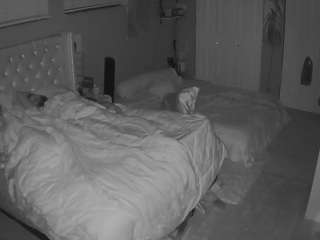 voyeurcam-house-charleys-room