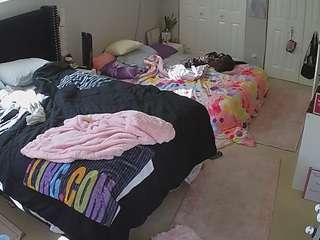 voyeurcam house charleys room