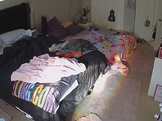 voyeurcam-house-charleys-room Profile Image