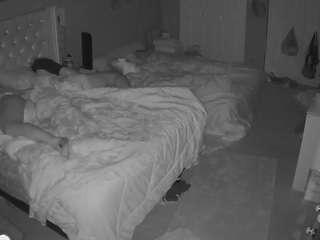 voyeurcam-house-charleys-room camsoda