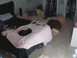 voyeurcam-house-charleys-room camsoda