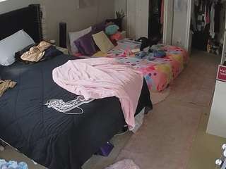 voyeurcam house charleys room