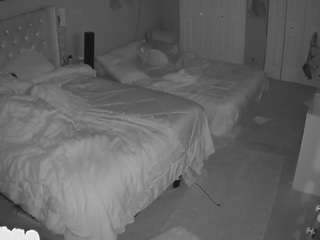voyeurcam house charleys room