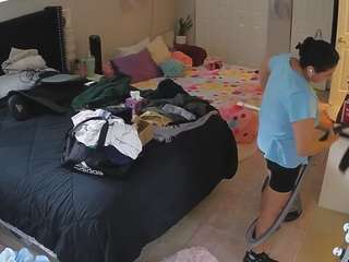 voyeurcam house charleys room