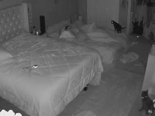 voyeurcam house charleys room