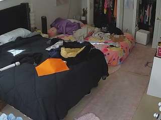 voyeurcam-house-charleys-room