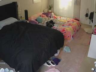 voyeurcam house charleys room