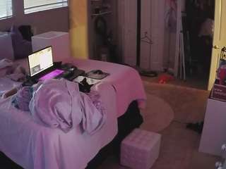voyeurcam-house-charleys-room camsoda