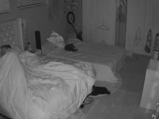 voyeurcam-house-charleys-room