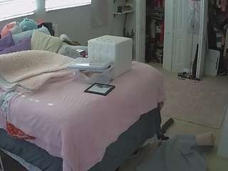 voyeurcam-house-charleys-room