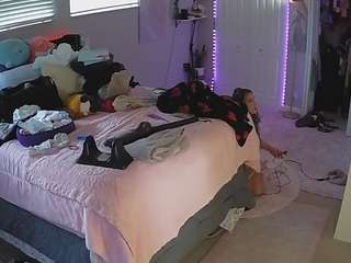 voyeurcam house charleys room