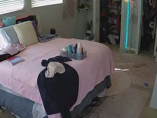 voyeurcam-house-... Live Webcam on CamSoda